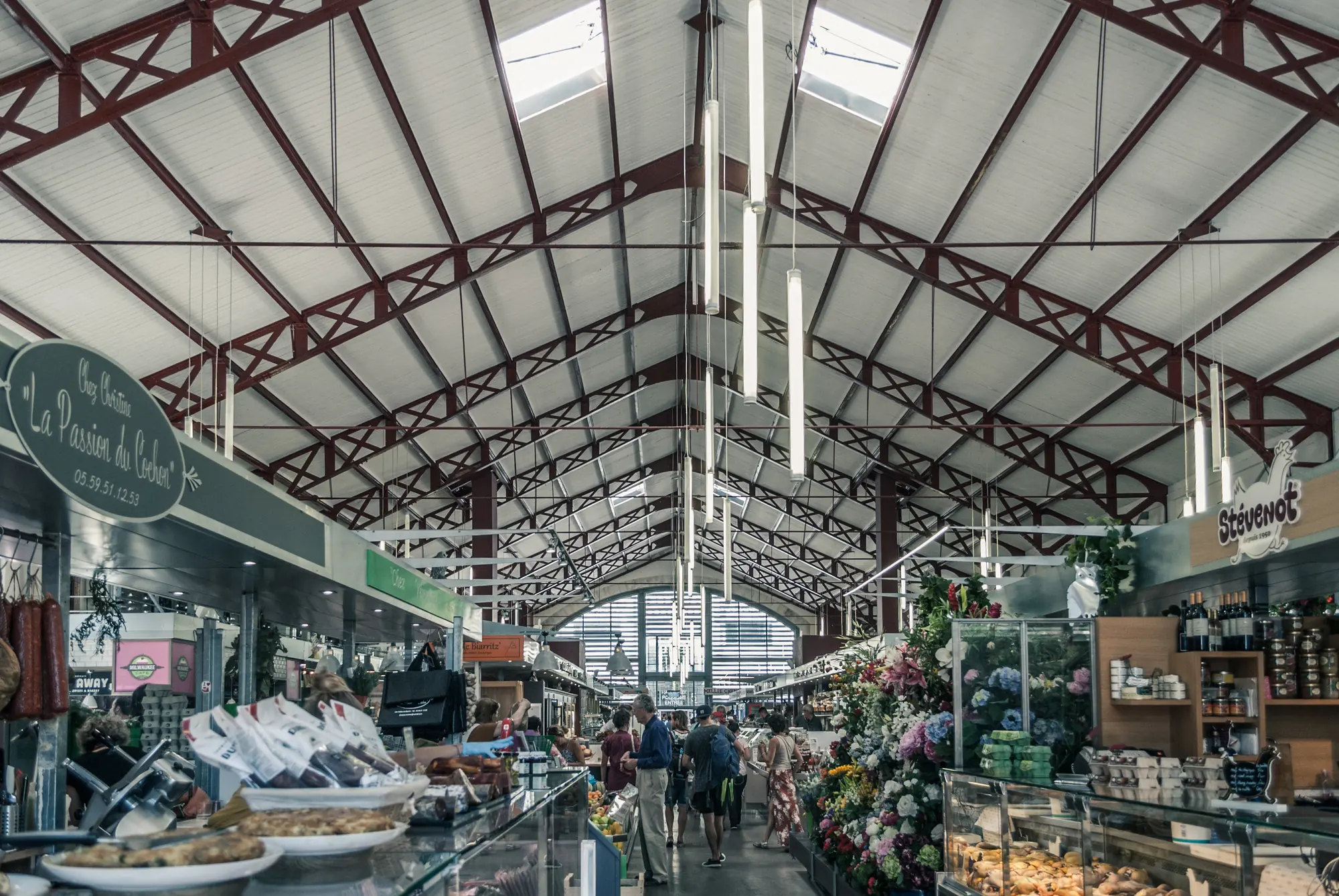 Les Halles de Biarritz, où Karine et Céline ont grandi avant de devenir assistantes administratives indépendantes